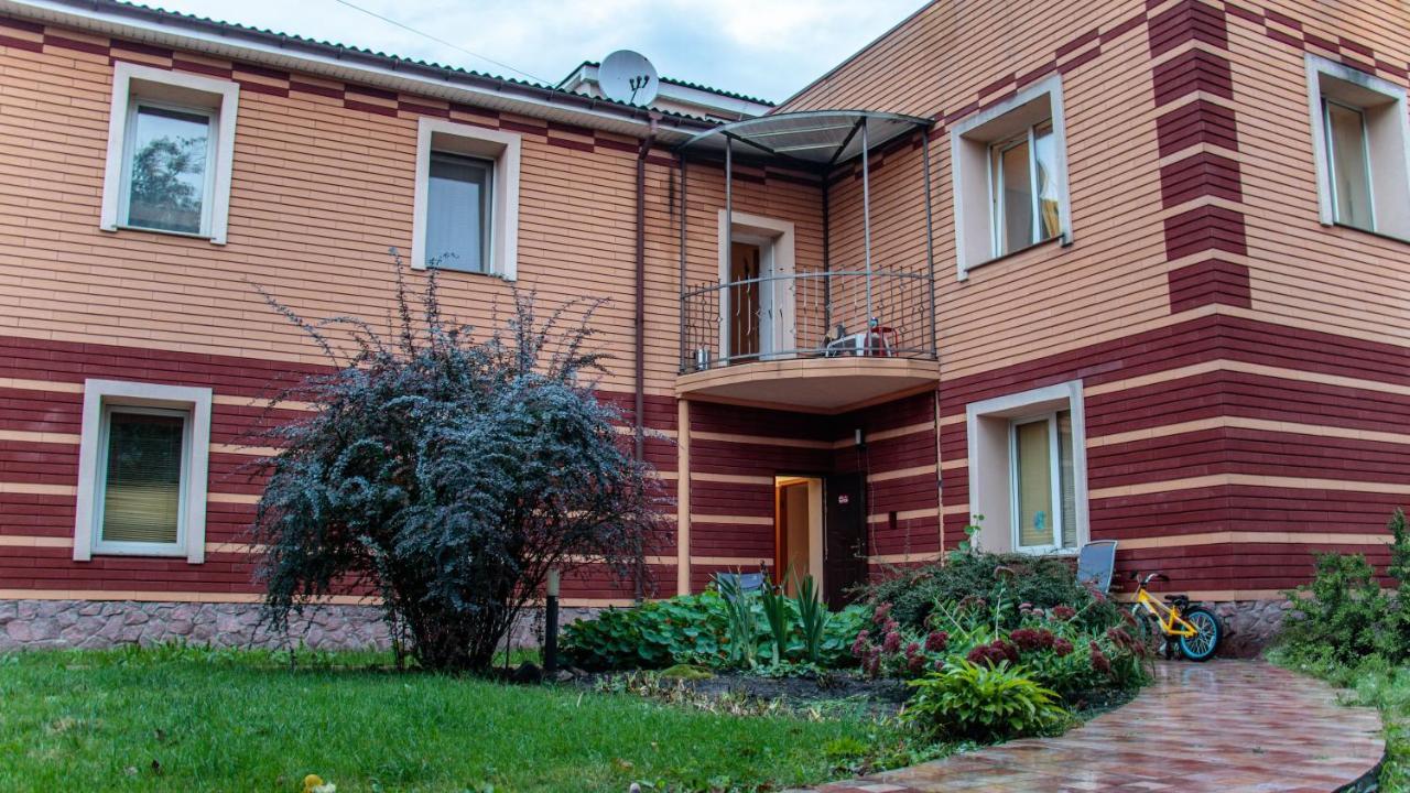 Arcobaleno Home Kiev Exterior foto